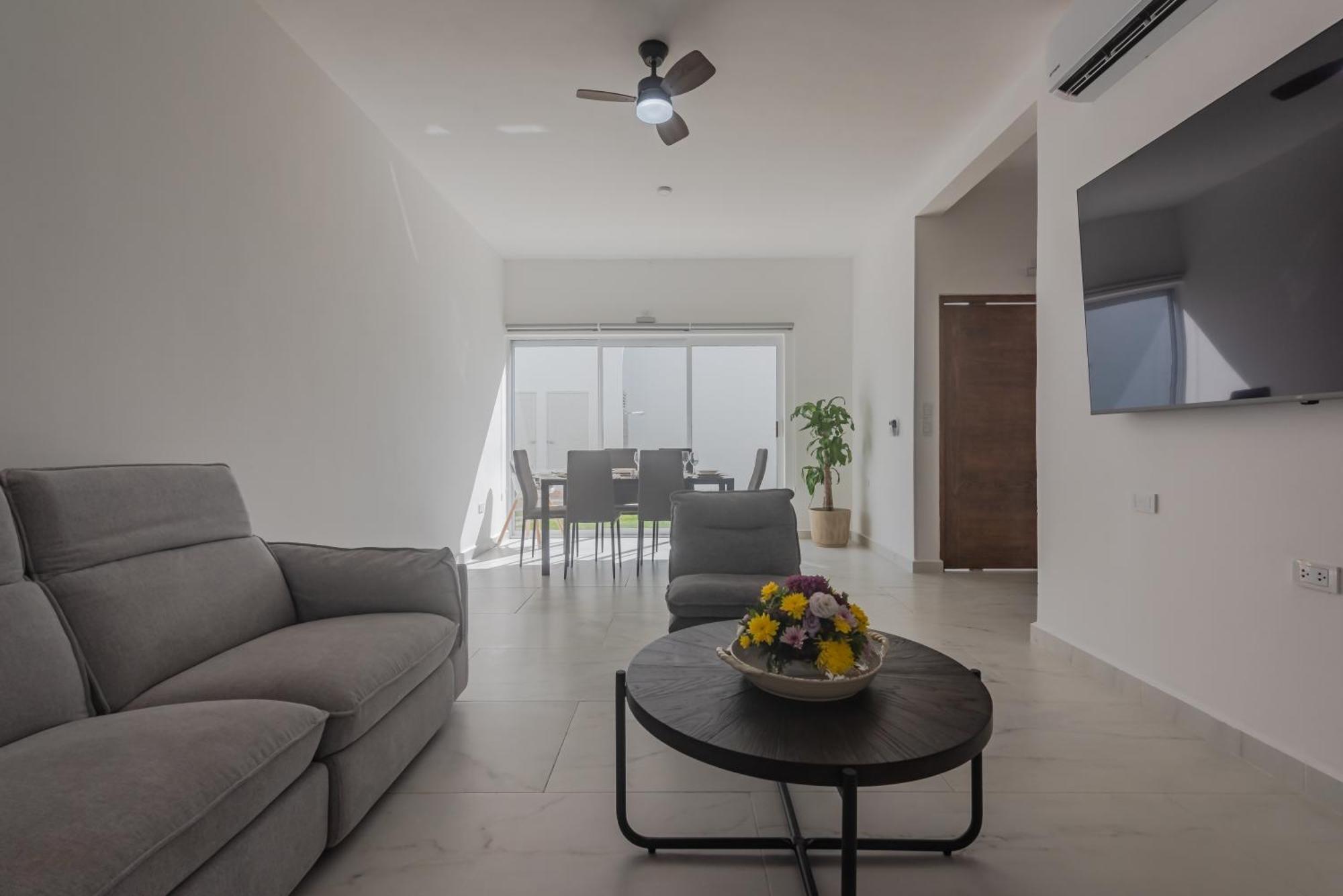 Malibu Residential 3bd Shalva Aparthotel *